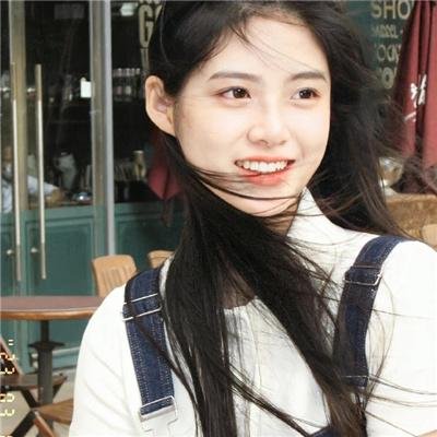 小镇里的国界线